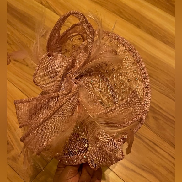 Fascinator by John Lewis & Partners UK. - Picture 3 of 6